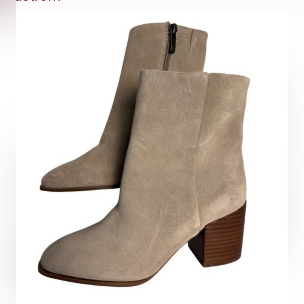 Women's Tan Boots